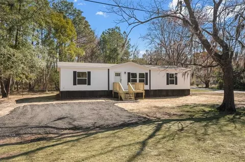1400 Black Rd, Darien, GA 31305