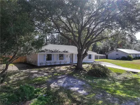 696 Powderhorn Rd, Saint Marys, GA 31558