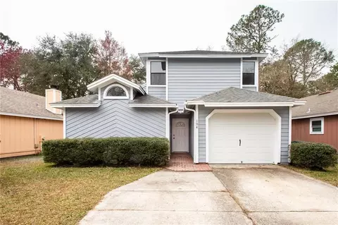 104 Millers Trace Dr, Saint Marys, GA 31558