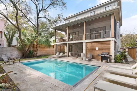 912 Ocean Blvd #B, Saint Simons Island, GA 31522