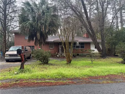 509 Butler Dr, Brunswick, GA 31523