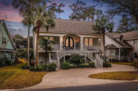 220 Rice Ml, Saint Simons Island, GA 31522
