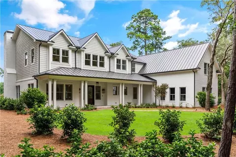 1241 Pikes Bluff Rd, Saint Simons Island, GA 31522