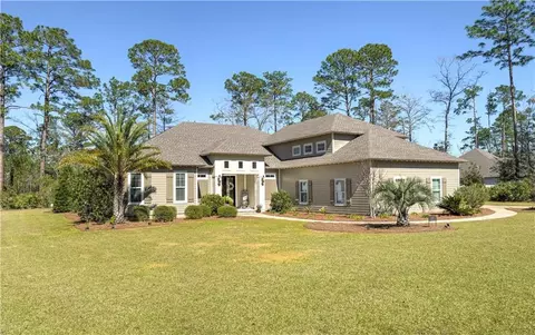 147 Bluebill Trl, Brunswick, GA 31523