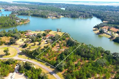 139 Kirkaldy Ln, Saint Simons Island, GA 31522