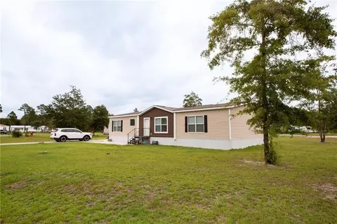4727 Otter Creek Cir, Blackshear, GA 31516