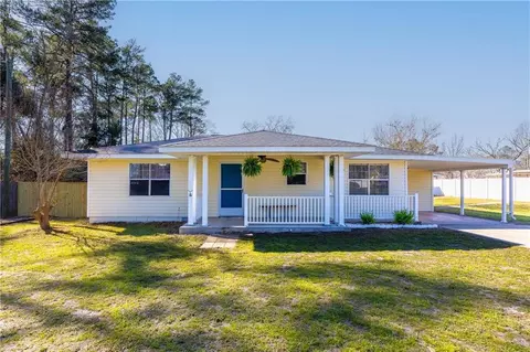 1241 Quail St, Waycross, GA 31503