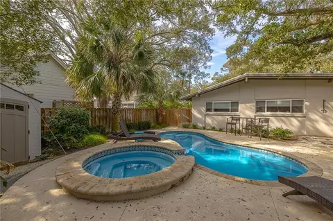 2128 Bruce Dr, Saint Simons Island, GA 31522