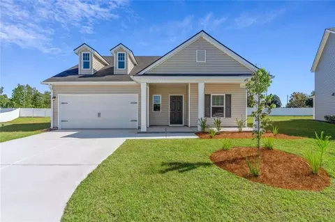 11033 Woodland Trl, Brunswick, GA 31525