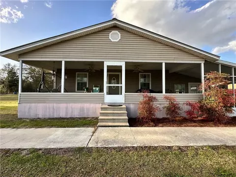 349 Gobblers Run, Nahunta, GA 31553