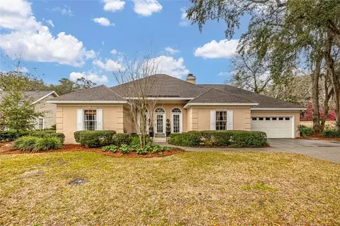 101 Long Point Dr, Saint Simons Island, GA 31522