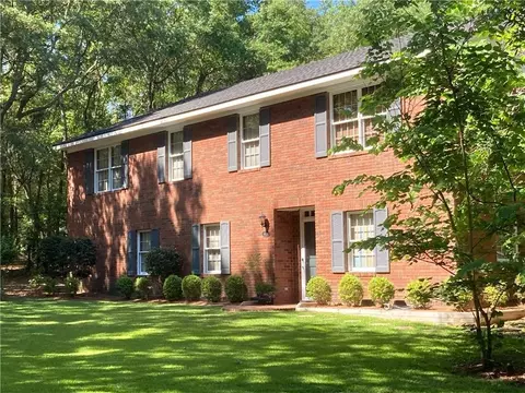 6435 Riverwoods Dr, Blackshear, GA 31516