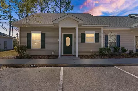 330 Moss Creek Ln, Brunswick, GA 31520