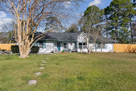 15 Merganser Way, Woodbine, GA 31569