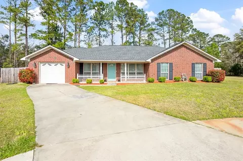 50 Delaney Ct, Midway, GA 31320