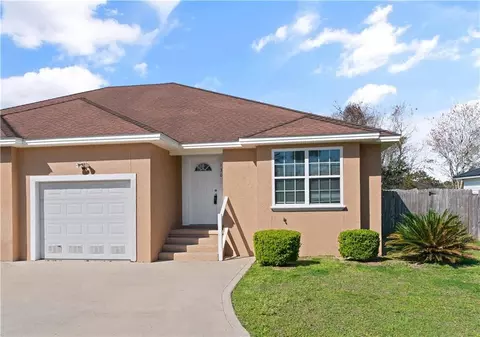 130 Drew Cir, Brunswick, GA 31525