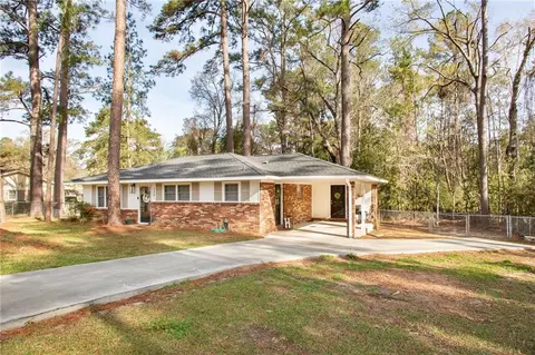230 Taylor Cir, Blackshear, GA 31516