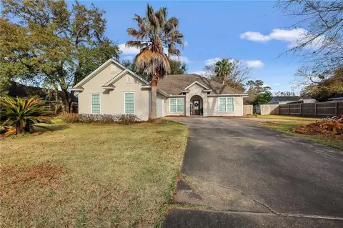 161 Baywood Cir, Brunswick, GA 31525