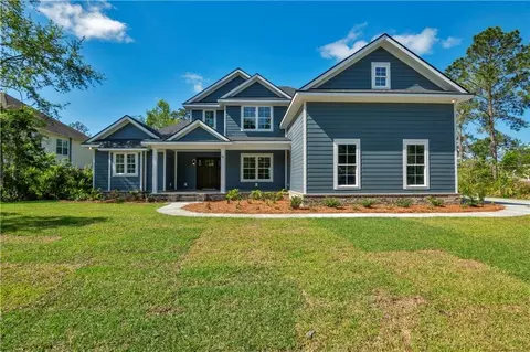 186 Barrington Oaks Dr, Brunswick, GA 31523