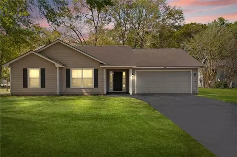 103 Longleaf Ct, Kingsland, GA 31548