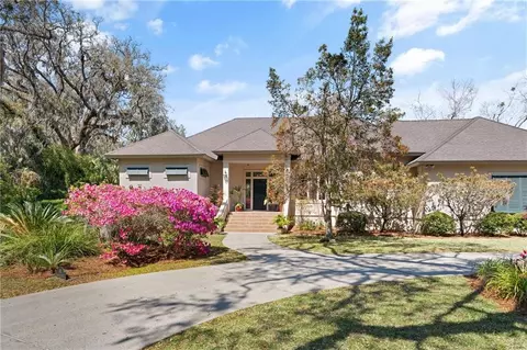 707 Hamilton Landing Dr, Saint Simons Island, GA 31522