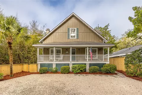 1041 Ocean View Ave, Saint Simons Island, GA 31522