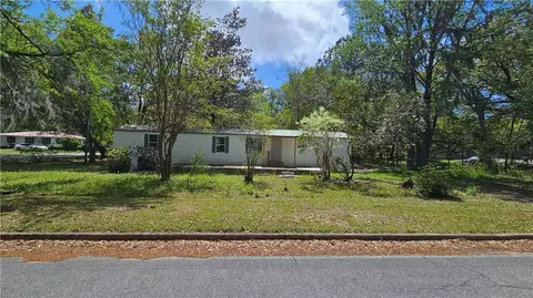 507 Butler St, Darien, GA 31305