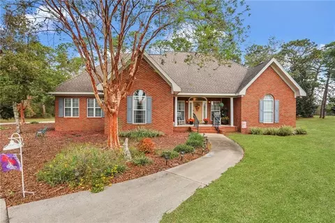 2 Par Dr, Jesup, GA 31546