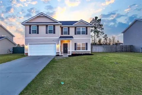 1593 Longleaf Ct, Hinesville, GA 31313