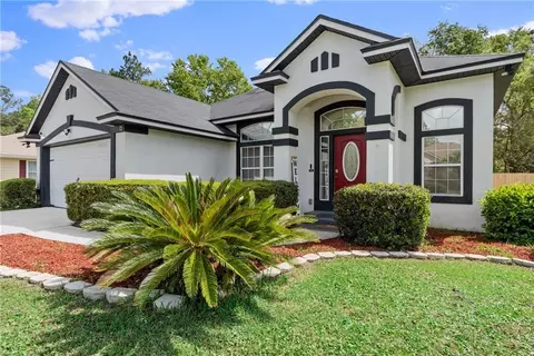12 Natures Dr, Saint Marys, GA 31558