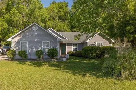 205 Millcreek Dr, Saint Marys, GA 31558