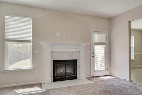 Living - 741 Fordham Rd, Brooklet, GA 30415 photo 2 of 5