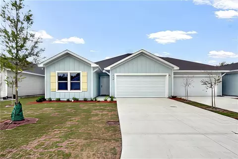 218 Bottlebrush Walk, Brunswick, GA 31525