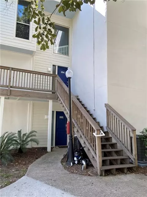 1175 N Beachview Dr #204, Jekyll Island, GA 31527