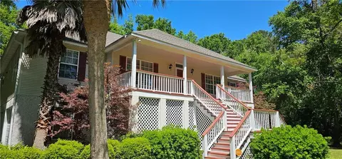 212 Stillwater Dr, Brunswick, GA 31525