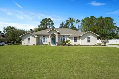 132 Lake Manor Dr, Kingsland, GA 31548