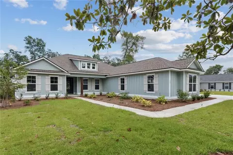 152 Little Satilla Trl, Waverly, GA 31565