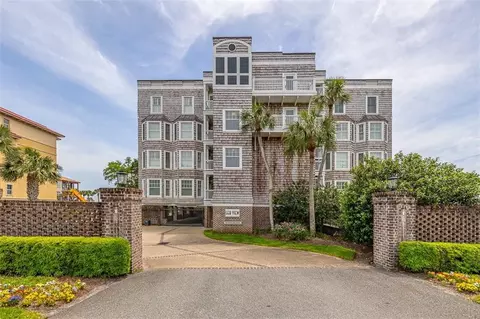 744 Ocean Blvd #402, Saint Simons Island, GA 31522