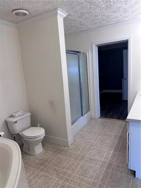 Bath - 1077 Polson Cir NE, Shellman Bluff, GA 31331 photo 6 of 9