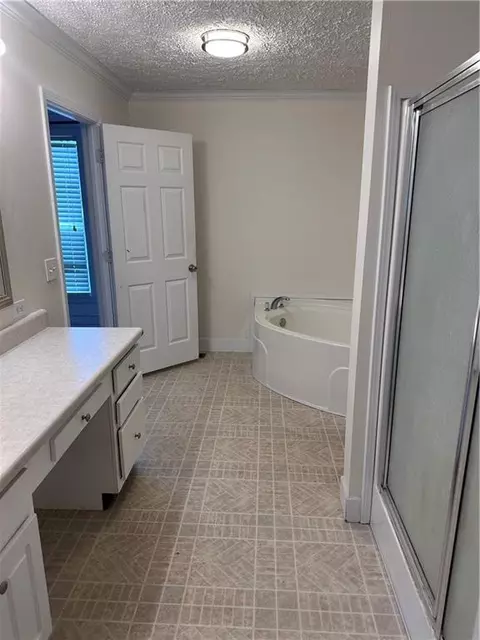 Bath - 1077 Polson Cir NE, Shellman Bluff, GA 31331 photo 3 of 9