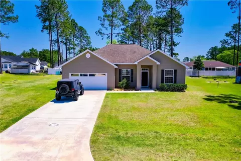 6610 Pine Ridge Cir, Blackshear, GA 31516 photo 9