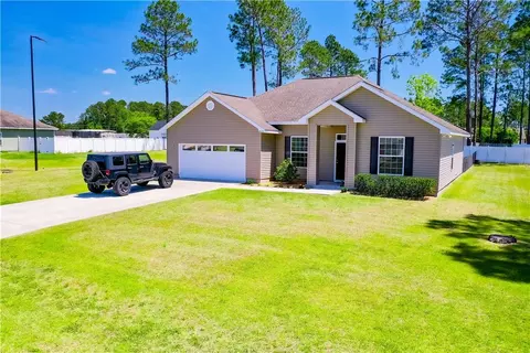 6610 Pine Ridge Cir, Blackshear, GA 31516 photo 4