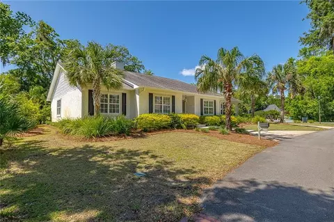 100 Wimbledon Dr, Saint Simons Island, GA 31522