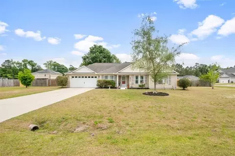 121 Brookfield Dr, Guyton, GA 31312