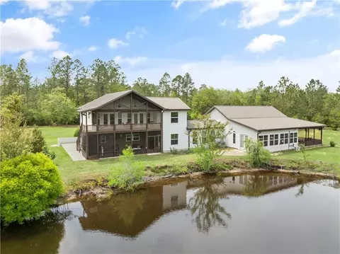 52 Rio Bravo Rd, Nahunta, GA 31553