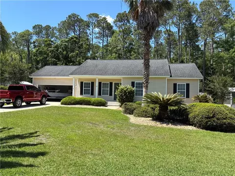 54 Renee Ct, Waverly, GA 31565