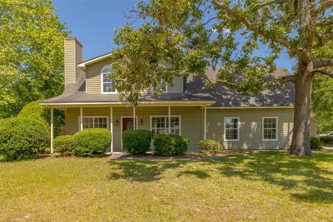 221 Snapper Trl, Brunswick, GA 31525