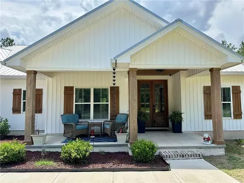 1710 Vic Waters Rd SE, Townsend, GA 31331