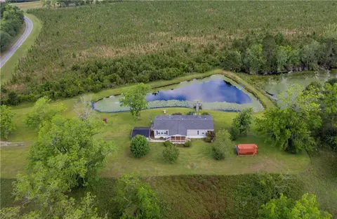 4196 Oglethorpe Rd, Jesup, GA 31545