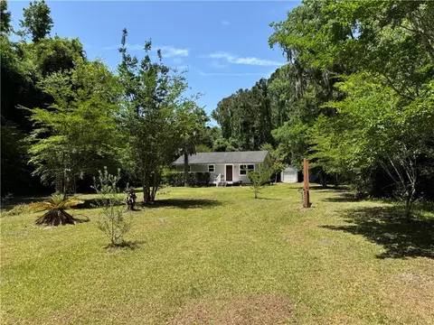 13327 Us Hwy 17 Hwy, Woodbine, GA 31569